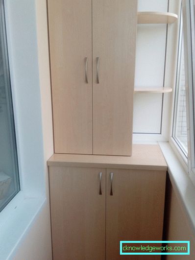 Szekrény az erkélyen - 70 fotó csodálatos design lehetőségekről.