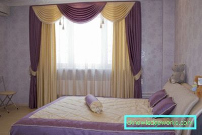 Két színű függöny egy modern belső térben - 110 design fotó