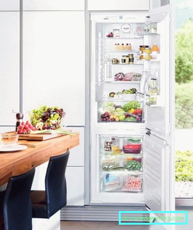 Beépített Whirlpool hűtőszekrény Beépített Whirlpool hűtőszekrény